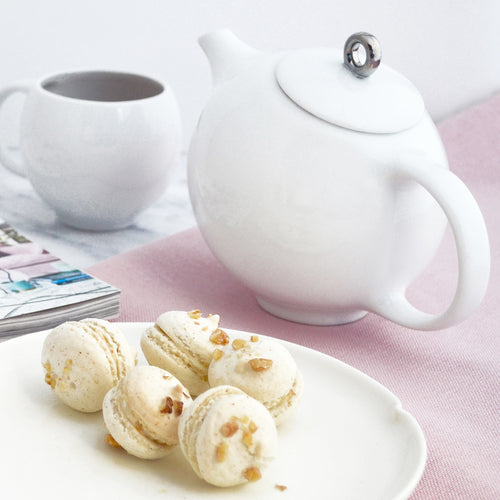 HH teapot - White porcelain